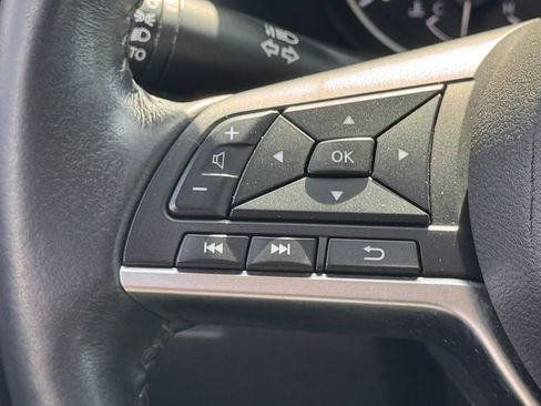 Certified 2022 Nissan Sentra SV image 15