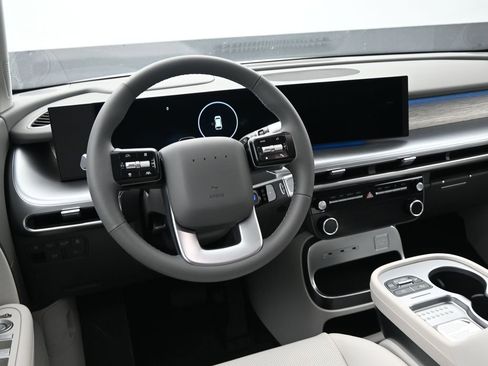 New 2026 Hyundai Ioniq 9 SEL image 24