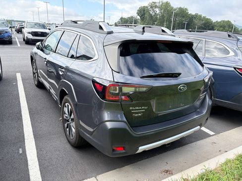 Certified 2023 Subaru Outback Touring AWD/4WD image 4