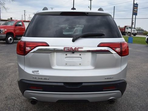 Used 2018 GMC Acadia SLT w/ LPO, Floor Liner Package AWD/4WD image 4