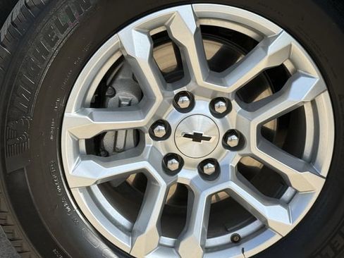 Certified 2026 Chevrolet Silverado 1500 RST RWD image 11
