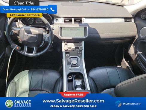 Used 2017 Land Rover Range Rover Evoque SE AWD/4WD image 11