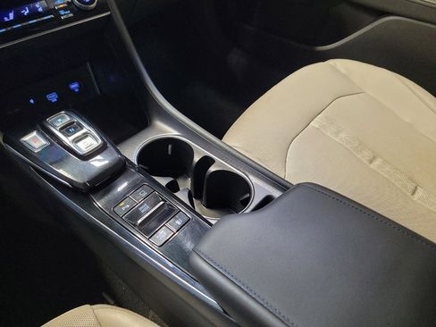 Used 2022 Hyundai Sonata Limited FWD image 26