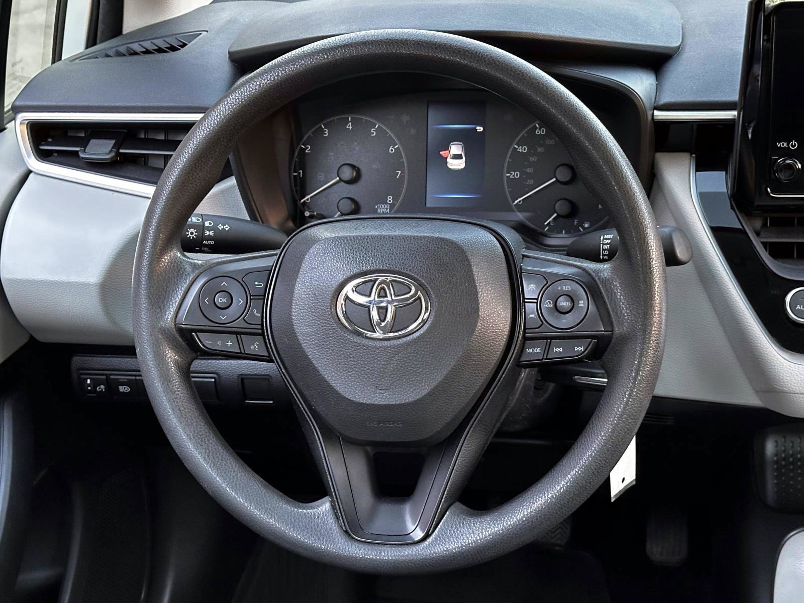 Certified 2023 Toyota Corolla LE FWD image 18