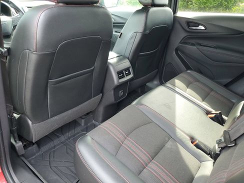 Used 2023 Chevrolet Equinox RS FWD image 22