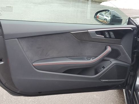 Used 2024 Audi S5 Premium Plus w/ Premium Plus image 5