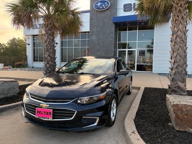 Used 2018 Chevrolet Malibu LS FWD image 3