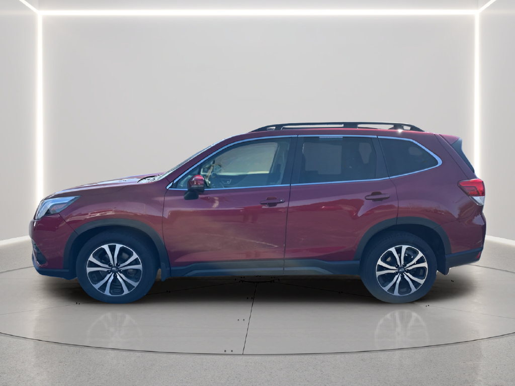 Used 2023 Subaru Forester Limited AWD/4WD image 2