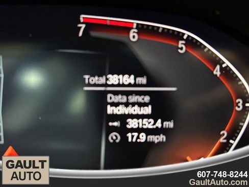 Certified 2022 BMW 330i xDrive 330i xDrive w/ Driving Assistance Package image 10