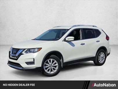 Used 2017 Nissan Rogue SV