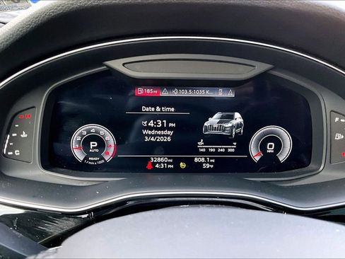 Used 2023 Audi Q7 2.0T Premium w/ Towing Package image 13