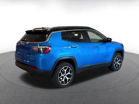 Used 2025 Jeep Compass Limited AWD/4WD image 14