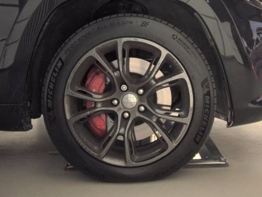 Used 2014 Jeep Grand Cherokee SRT8 w/ Luxury Group II AWD/4WD image 12