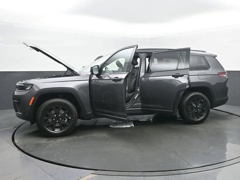 New 2026 Jeep Grand Cherokee L 4WD image 57