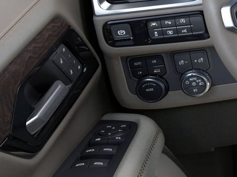 New 2026 GMC Yukon XL Denali w/ Sun & Power Step Package AWD/4WD image 22