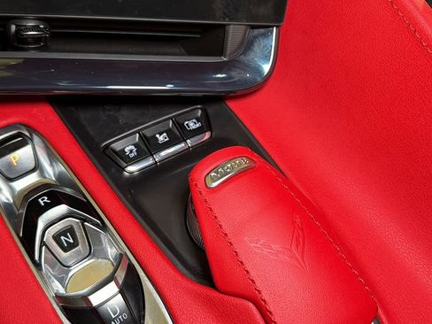 Used 2024 Chevrolet Corvette Stingray Preferred Cpe w/ Stealth Interior Trim Package image 25