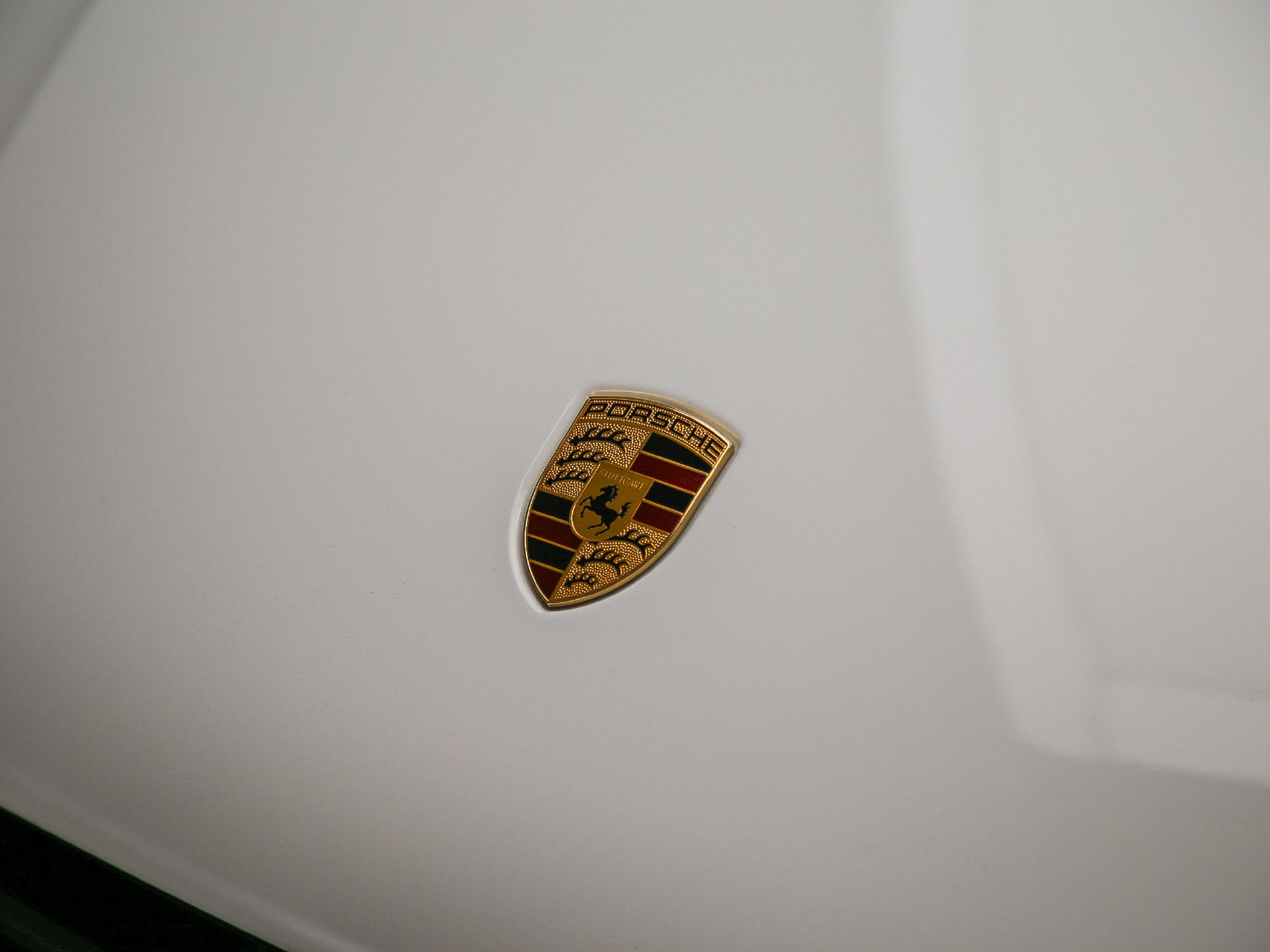 Certified 2022 Porsche Macan AWD/4WD image 12