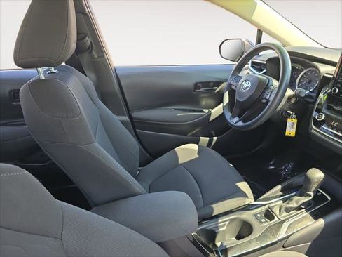 Certified 2022 Toyota Corolla LE FWD image 15
