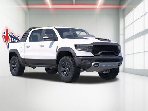 Used 2024 RAM 2500 Big Horn image 4