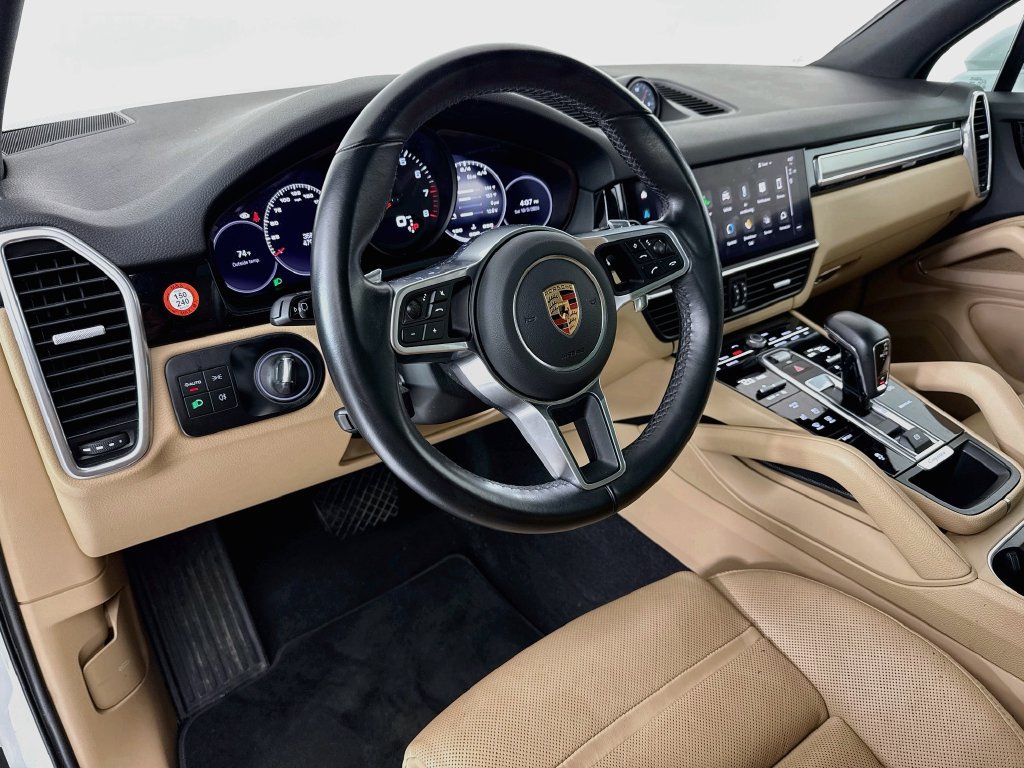 Certified 2023 Porsche Cayenne Platinum Edition AWD/4WD image 4