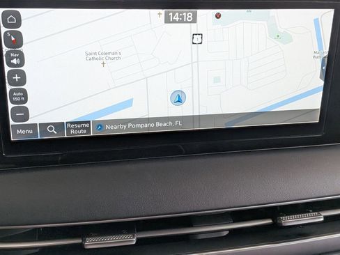 Used 2025 Hyundai Palisade Limited FWD image 19