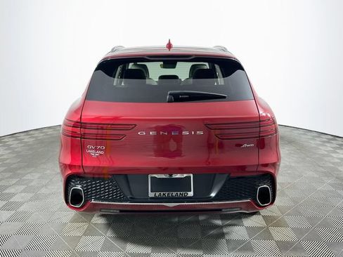 Certified 2023 Genesis GV70 2.5T w/ Select Package AWD/4WD image 4