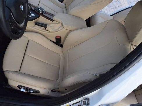 Used 2017 BMW 330i Sedan RWD image 36