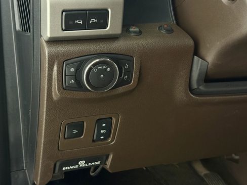 Used 2018 Ford F250 King Ranch image 36