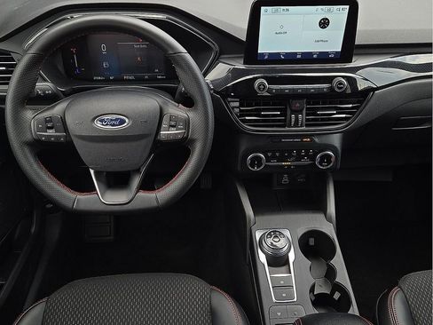 Used 2025 Ford Escape ST-Line FWD image 10