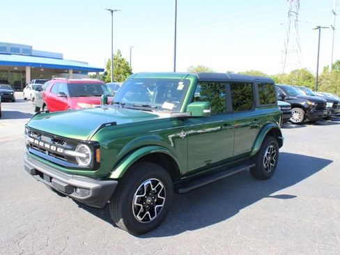 Used 2022 Ford Bronco Outer Banks AWD/4WD image 12