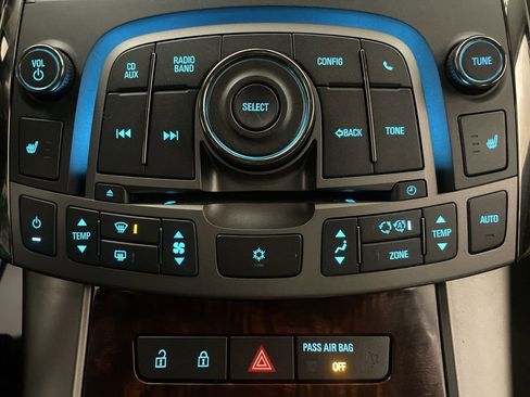 Used 2012 Buick LaCrosse Premium image 7