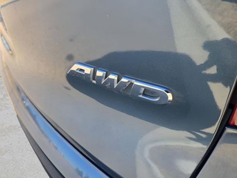 Used 2017 Honda Pilot EX-L image 11