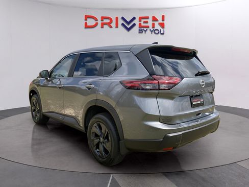 New 2026 Nissan Rogue SV image 3