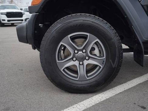 Used 2019 Jeep Wrangler Unlimited Sport S image 11