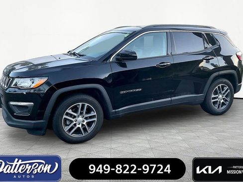 Used 2020 Jeep Compass Latitude w/ Safety & Security Group image 1