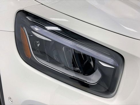 New 2026 Mercedes-Benz GLB 250 4MATIC image 13