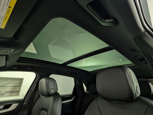 New 2026 Porsche Cayenne image 31