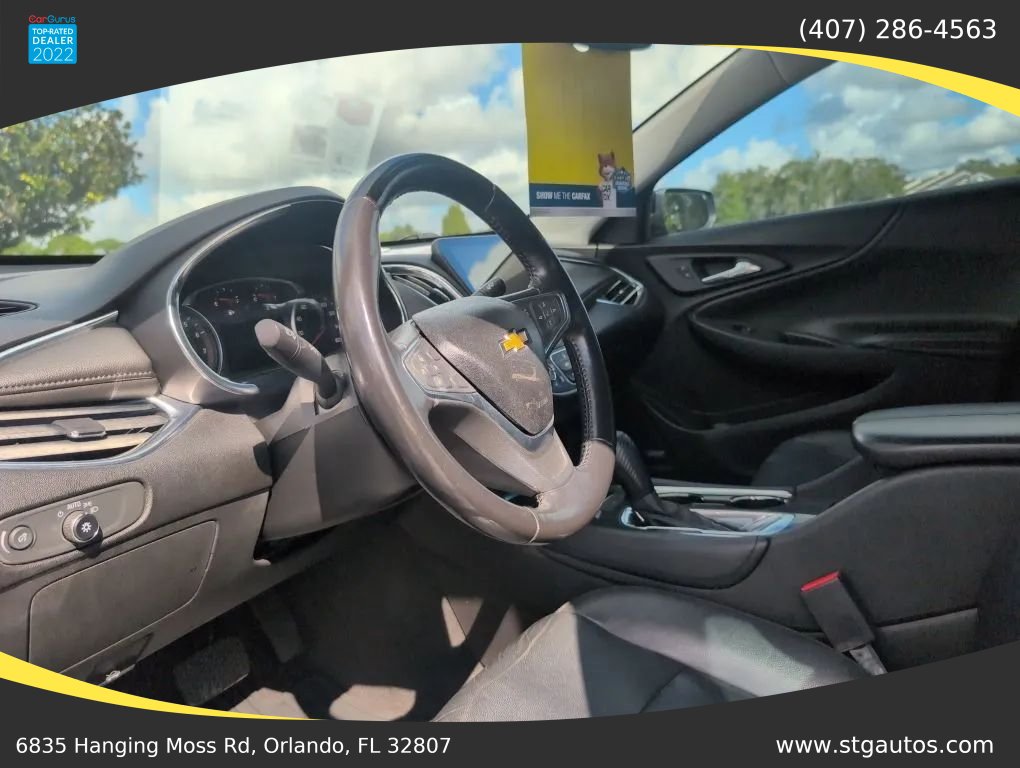 Used 2018 Chevrolet Malibu LT w/ Leather Package FWD image 13