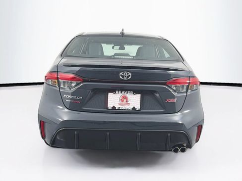 Used 2025 Toyota Corolla XSE FWD image 8