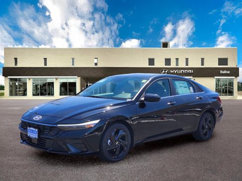 New 2026 Hyundai Elantra SEL Sport Premium FWD image 7