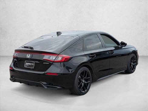 Used 2025 Honda Civic Sport image 5