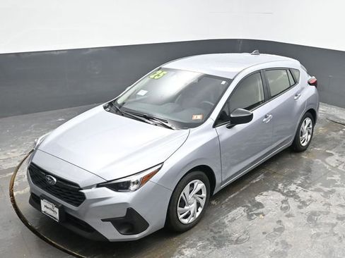 Used 2025 Subaru Impreza 2.0i image 21