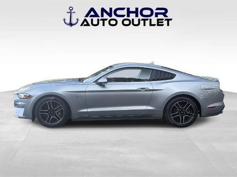 Used 2020 Ford Mustang GT image 5