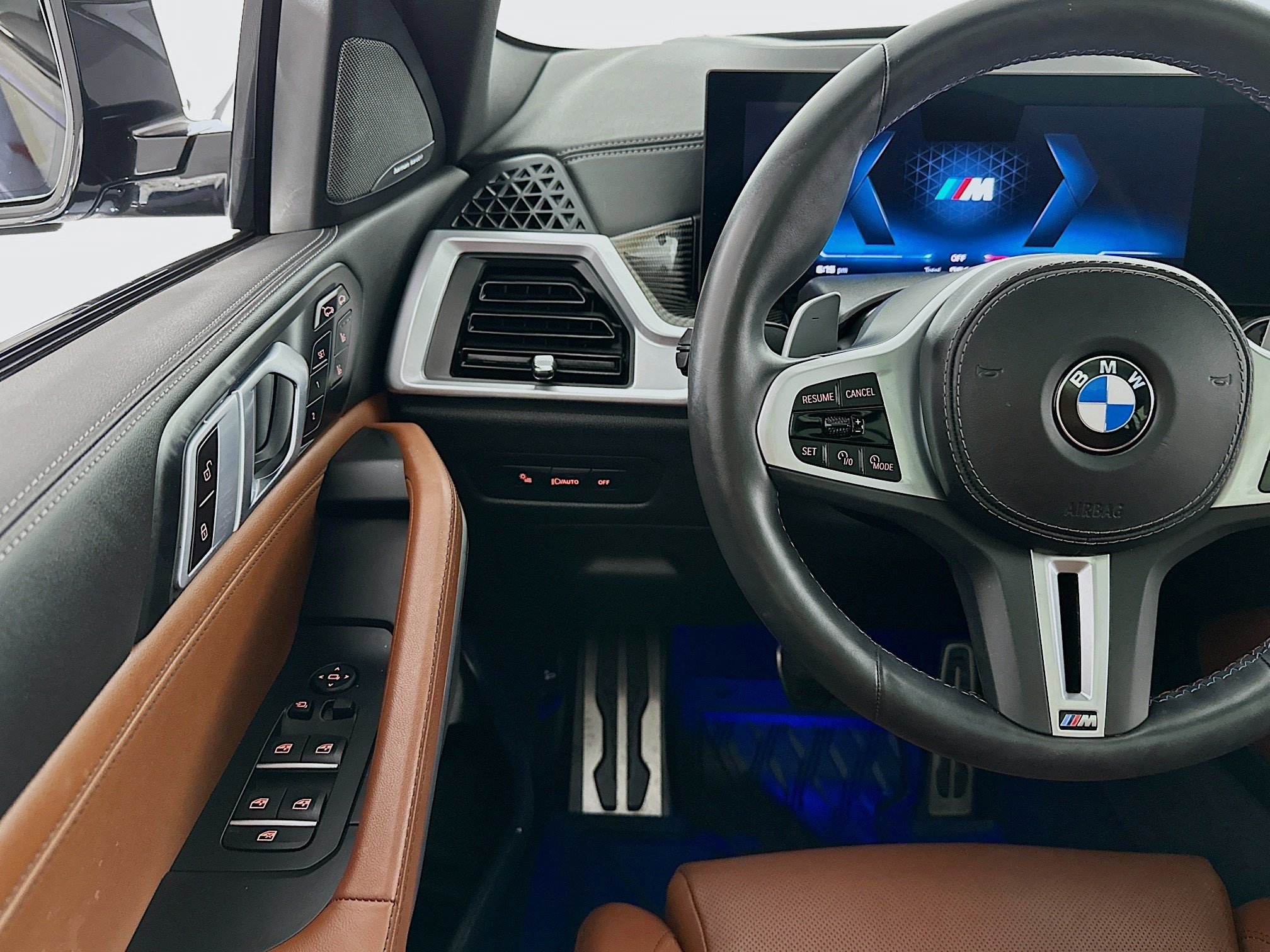 Used 2025 BMW X6 M60i w/ Executive Package AWD/4WD image 10