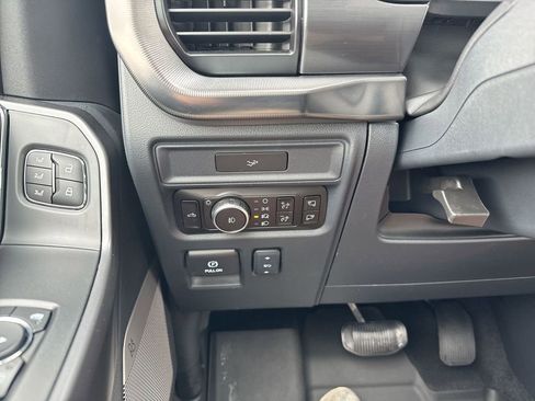 New 2026 Ford F150 Lariat w/ Equipment Group 501A Mid AWD/4WD image 22