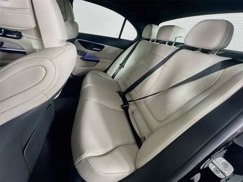 Certified 2026 Mercedes-Benz C 300 4MATIC Sedan image 24