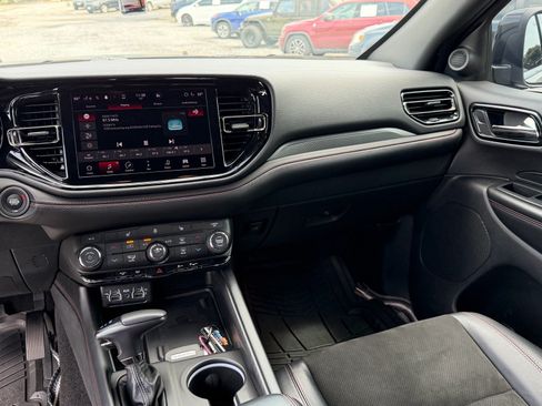 Used 2022 Dodge Durango R/T w/ Blacktop Package AWD/4WD image 12