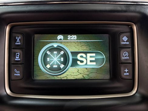 Used 2016 Jeep Grand Cherokee Laredo w/ Quick Order Package 23E AWD/4WD image 23