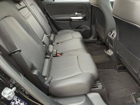 Certified 2024 Mercedes-Benz GLB 250 image 20