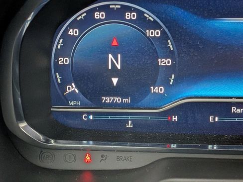 Used 2024 Chevrolet Tahoe LT image 25